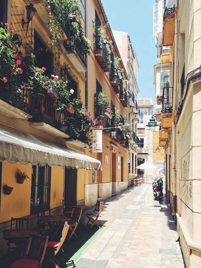 Stylish Apartment In The Heart Of Malaga With Pool Luaran gambar