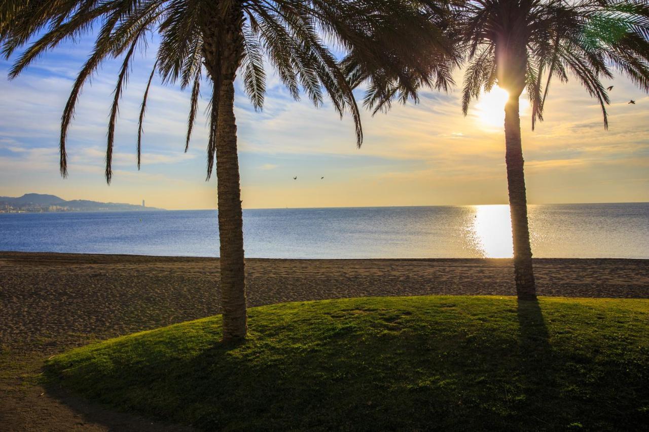 Stylish Apartment In The Heart Of Malaga With Pool Luaran gambar